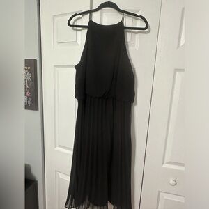 Black Halter Chiffon Pleated Dress